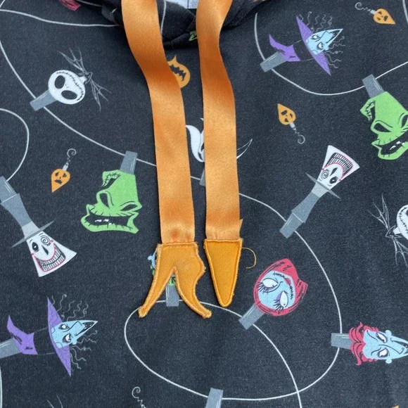 Disney Loungefly Hoodie XL Halloween themed Nightmare before Christmas - Picture 5 of 9